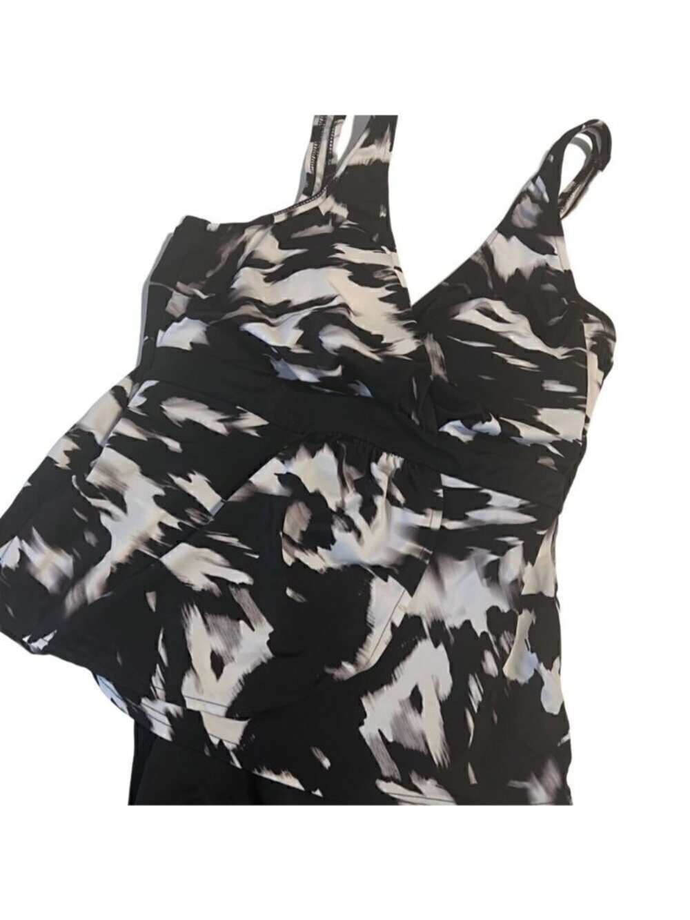 Trimshaper Black White Abstract Print Slimming  One Piece Bathing Suit Size 10